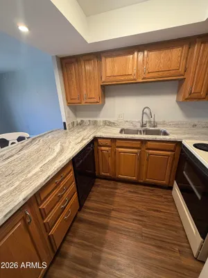 Property Slideshow image 2 of 22 | 10330 w thunderbird blvd c309, Sun City, AZ, 85351