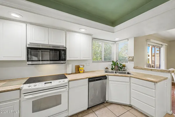 Property Slideshow image 2 of 30 | 26609 s truro dr, Sun Lakes, AZ, 85248