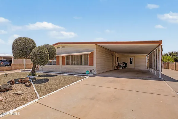 Property Slideshow image 3 of 33 | 9233 e olive ln, Sun Lakes, AZ, 85248