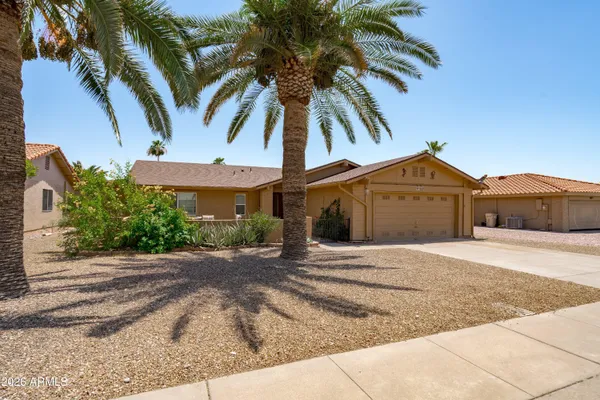 Property Slideshow image 2 of 28 | 1009 leisure world -- --, Mesa, AZ, 85206