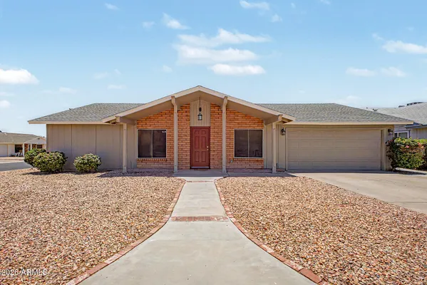 Property Slideshow image 3 of 45 | 4305 e equestrian trl, Phoenix, AZ, 85044