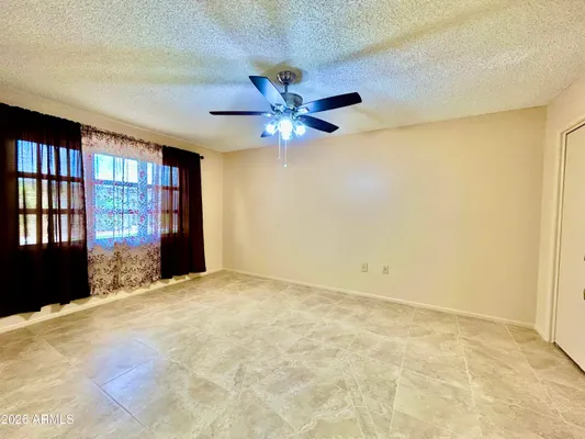 Property Slideshow image 2 of 17 | 10878 w coggins dr, Sun City, AZ, 85351