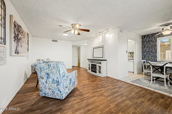 Property Slideshow image 2 of 36 | 13721 n 98th ave c, Sun City, AZ, 85351