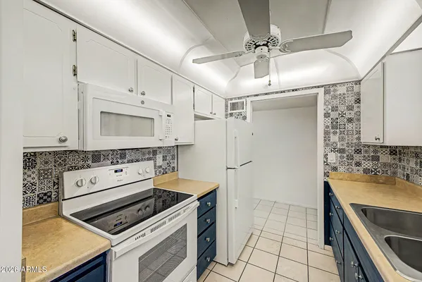 Property Slideshow image 3 of 36 | 13721 n 98th ave c, Sun City, AZ, 85351