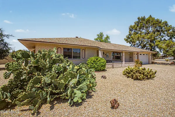 Property Slideshow image 3 of 35 | 16840 n pine valley dr, Sun City, AZ, 85351