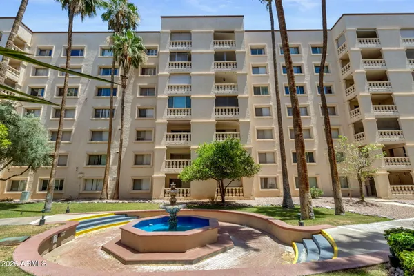 Property Slideshow image 2 of 33 | 7830 e camelback rd 706, Scottsdale, AZ, 85251