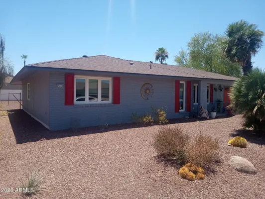Property Slideshow image 3 of 4 | 19817 n sombrero cir, Sun City, AZ, 85373