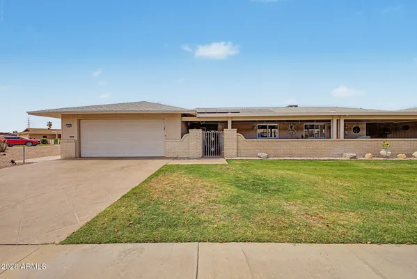 Property Slideshow image 2 of 45 | 10606 w campana dr, Sun City, AZ, 85351