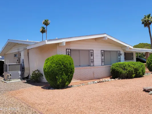 Property Slideshow image 2 of 37 | 10241 n 109th ave, Sun City, AZ, 85351