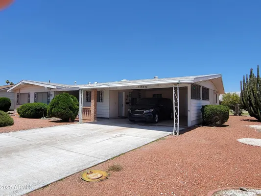 Property Slideshow image 3 of 37 | 10241 n 109th ave, Sun City, AZ, 85351