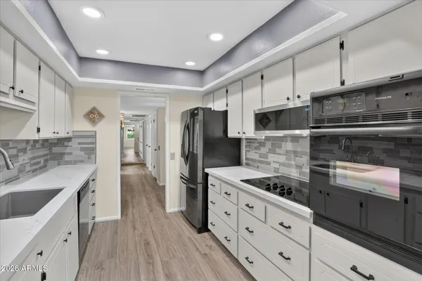 Property Slideshow image 2 of 34 | 18446 n 104th ave, Sun City, AZ, 85373