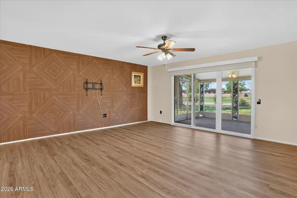 Property Slideshow image 3 of 34 | 18446 n 104th ave, Sun City, AZ, 85373