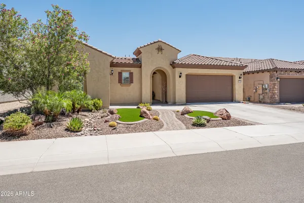 Property Slideshow image 2 of 42 | 27425 w escuda dr, Buckeye, AZ, 85396