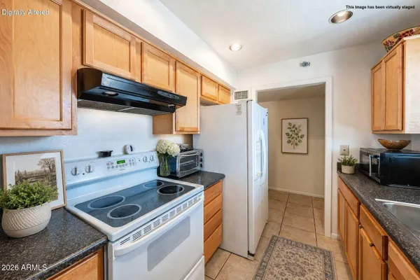 Property Slideshow image 3 of 22 | 13232 n 98th ave n, Sun City, AZ, 85351