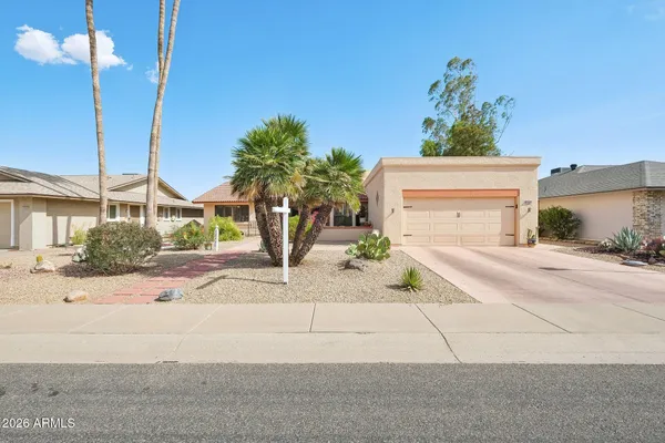 Property Slideshow image 2 of 42 | 12435 w tigerseye dr, Sun City West, AZ, 85375