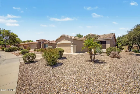 Property Slideshow image 2 of 47 | 5106 s citrus ln, Gilbert, AZ, 85298