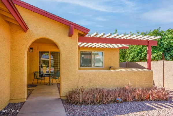 Property Slideshow image 3 of 36 | 25821 s new town dr, Sun Lakes, AZ, 85248