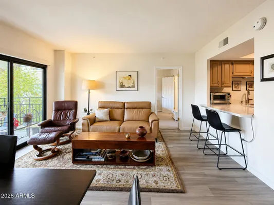 Property Slideshow image 2 of 17 | 10330 w thunderbird blvd c202, Sun City, AZ, 85351