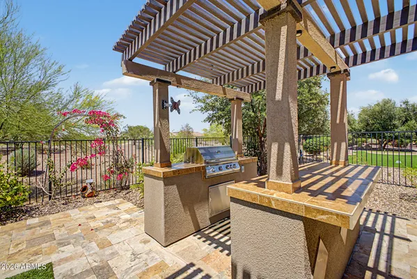 Property Slideshow image 3 of 87 | 5680 w willow way, Florence, AZ, 85132