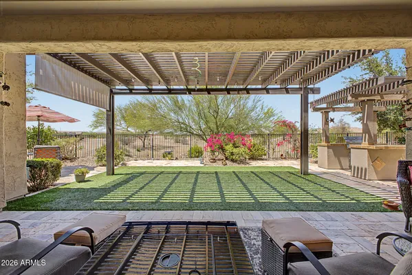 Property Slideshow image 2 of 87 | 5680 w willow way, Florence, AZ, 85132