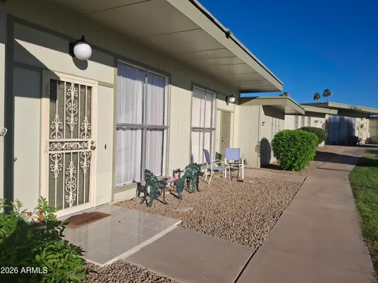 Property Slideshow image 2 of 37 | 13082 n 100th dr, Sun City, AZ, 85351