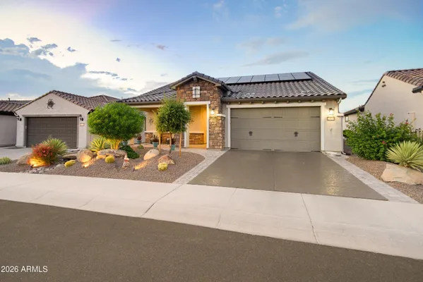 Property Slideshow image 3 of 109 | 26420 w taro dr, Buckeye, AZ, 85396