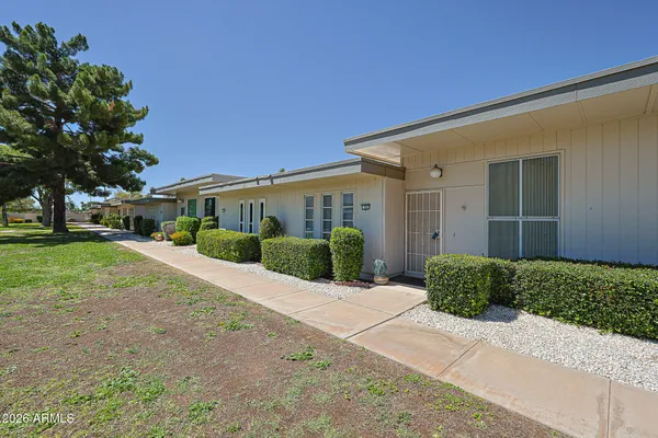 Property Slideshow image 3 of 24 | 13083 n 99th dr, Sun City, AZ, 85351