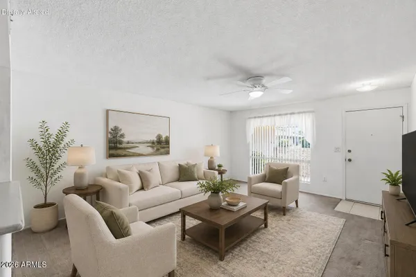 Property Slideshow image 2 of 33 | 10339 w prairie hills cir, Sun City, AZ, 85351