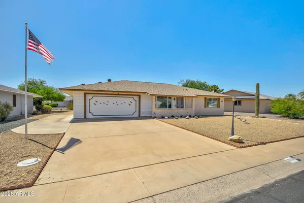Property Slideshow image 3 of 38 | 19014 n 99th dr, Sun City, AZ, 85373
