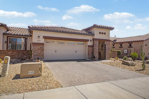 Property Slideshow image 2 of 65 | 17675 w cedarwood ln, Goodyear, AZ, 85338