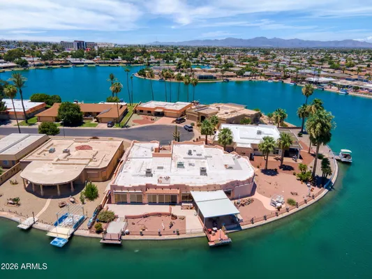 Property Slideshow image 2 of 60 | 13835 n crown point ct, Sun City, AZ, 85351