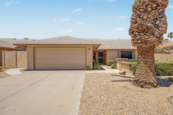 Property Slideshow image 2 of 34 | 9808 w behrend dr, Peoria, AZ, 85382