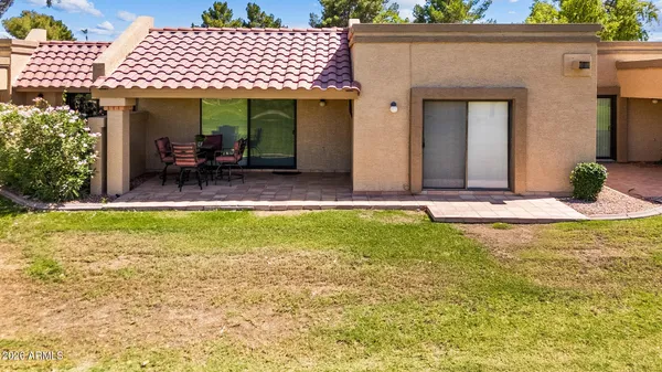 Property Slideshow image 2 of 31 | 9716 w tonto ln, Peoria, AZ, 85382