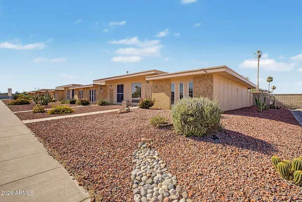 Property Slideshow image 3 of 35 | 9902 w cedar dr, Sun City, AZ, 85351