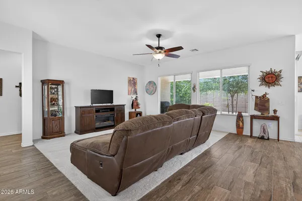 Property Slideshow image 2 of 59 | 18059 w tanglewood dr, Goodyear, AZ, 85338