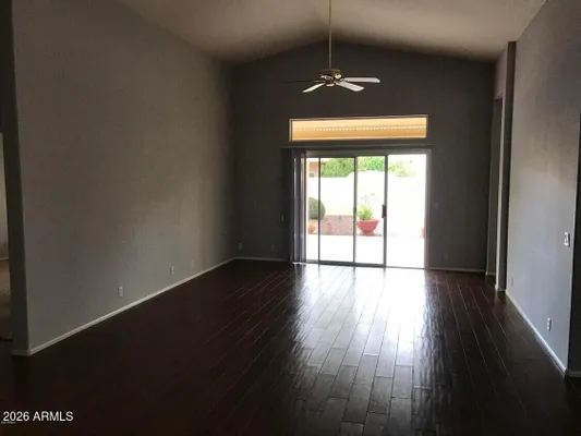 Property Slideshow image 2 of 18 | 9115 w escuda dr, Peoria, AZ, 85382