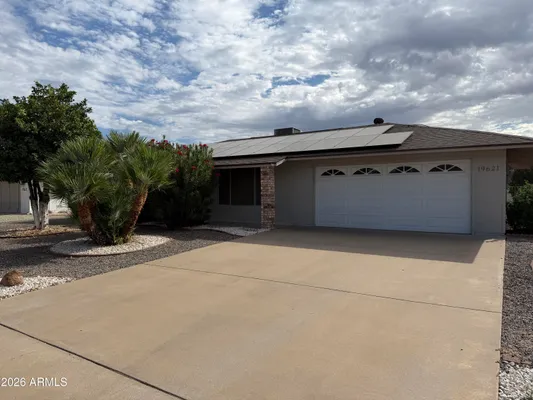 Property Slideshow image 2 of 26 | 19621 n palo verde dr, Sun City, AZ, 85373