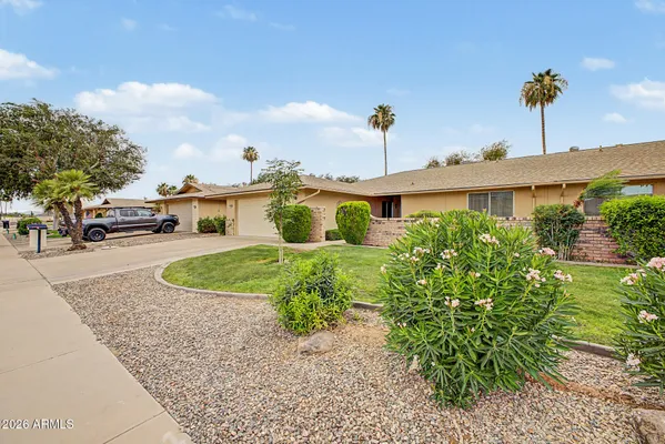 Property Slideshow image 3 of 42 | 12622 w parkwood dr, Sun City West, AZ, 85375
