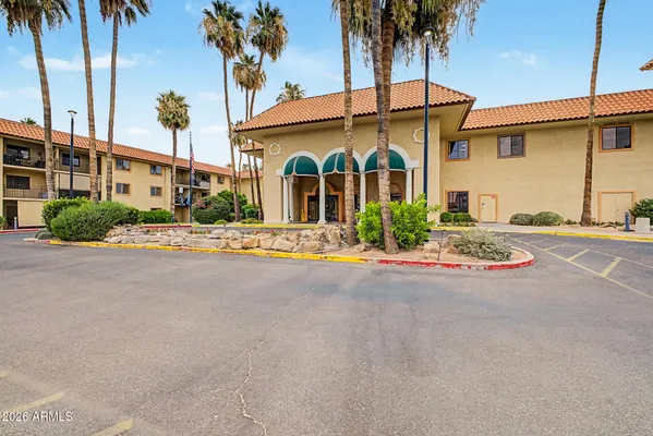 Property Slideshow image 2 of 35 | 10330 w thunderbird blvd a209, Sun City, AZ, 85351