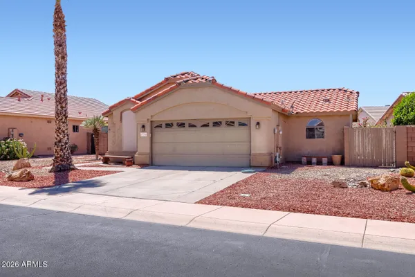 Property Slideshow image 3 of 27 | 17744 n fiesta dr, Surprise, AZ, 85374