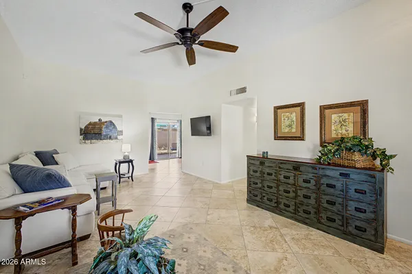 Property Slideshow image 3 of 32 | 13041 n 99th dr, Sun City, AZ, 85351