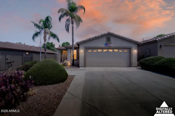 Property Slideshow image 2 of 36 | 10798 w chisholm dr, Peoria, AZ, 85373