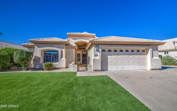 Property Slideshow image 2 of 59 | 14672 w whitton ave, Goodyear, AZ, 85395