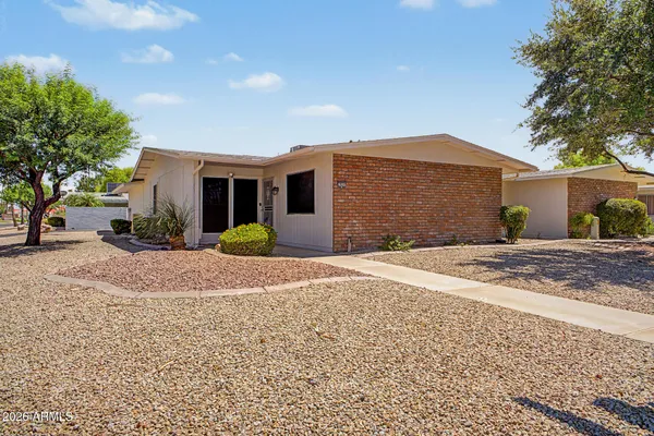 Property Slideshow image 2 of 21 | 10501 w palmeras dr, Sun City, AZ, 85373