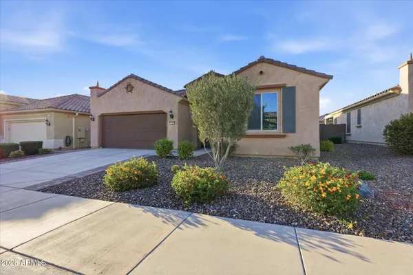 Property Slideshow image 2 of 51 | 7280 w cactus wren way, Florence, AZ, 85132