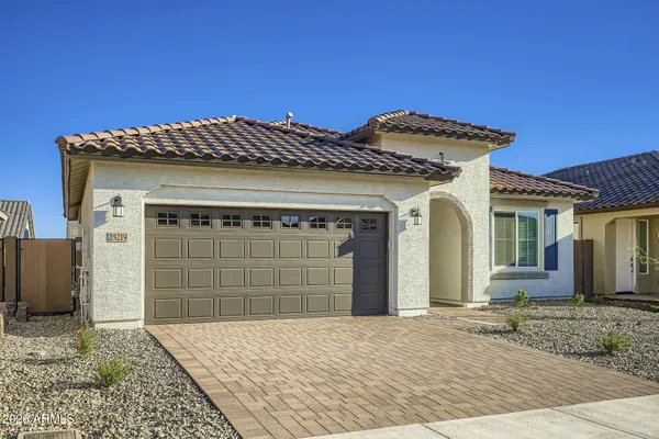 Property Slideshow image 2 of 38 | 25339 n 175th ave, Surprise, AZ, 85387