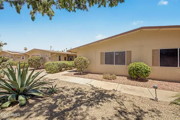 Property Slideshow image 2 of 45 | 19633 n star ridge dr, Sun City West, AZ, 85375