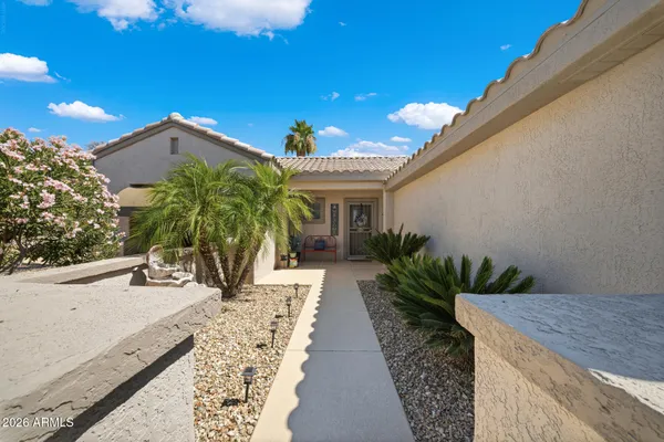 Property Slideshow image 3 of 28 | 15950 w quail creek ln, Surprise, AZ, 85374