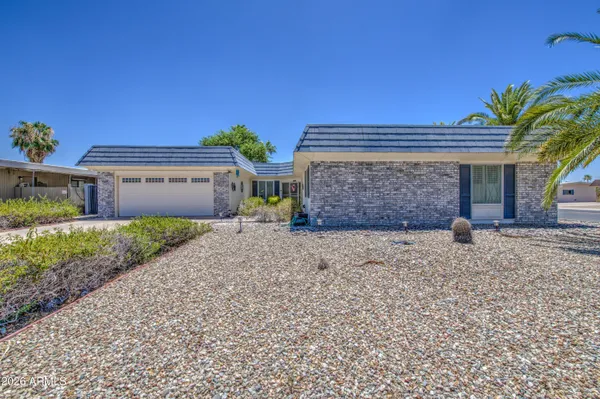 Property Slideshow image 3 of 51 | 10925 w hibiscus dr, Sun City, AZ, 85373