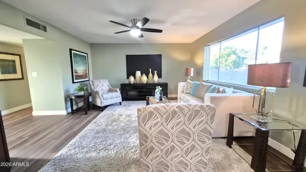 Property Slideshow image 2 of 30 | 913 s roanoke -- --, Mesa, AZ, 85206